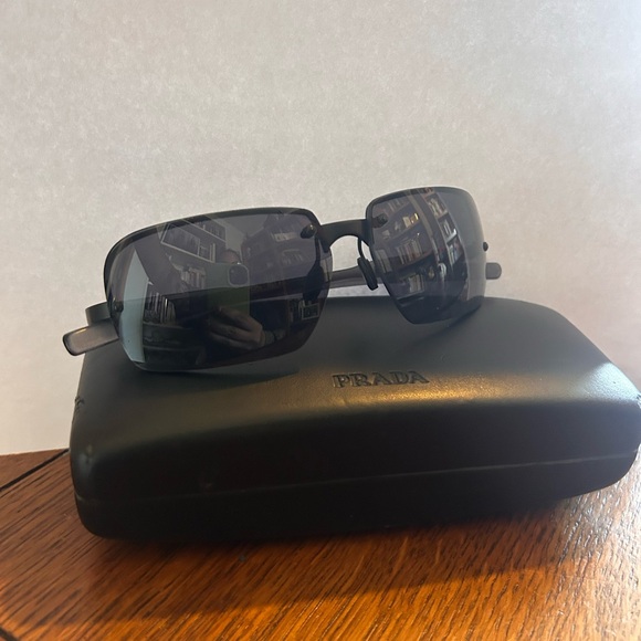 Prada Dark-Tinted Sunglasses with Black Case - Picture 2 of 9